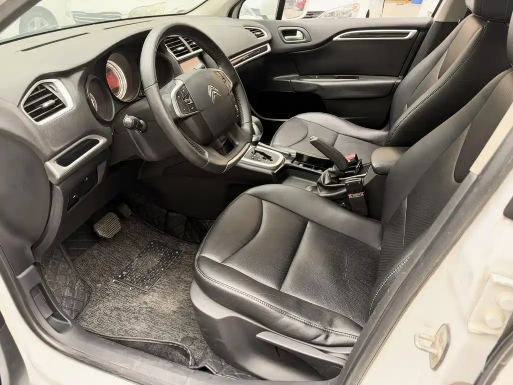 Citroen C4L — миниатюра 6