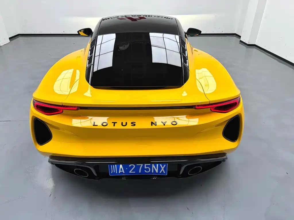 Lotus Emira — миниатюра 9
