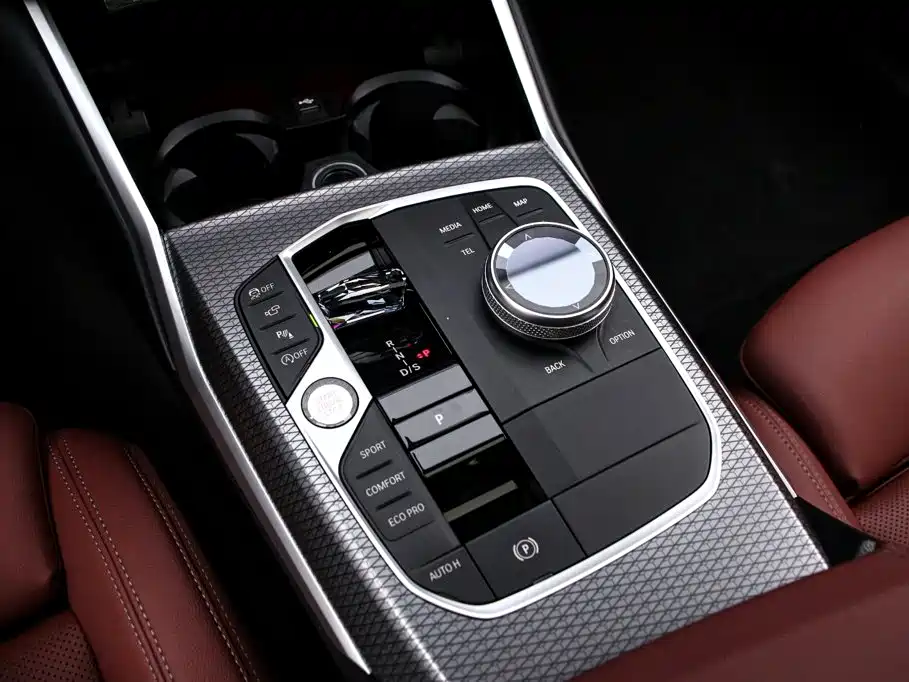 BMW 3 Series — миниатюра 9