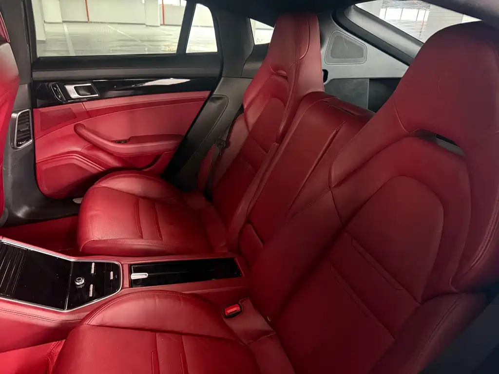 Porsche Panamera — миниатюра 13