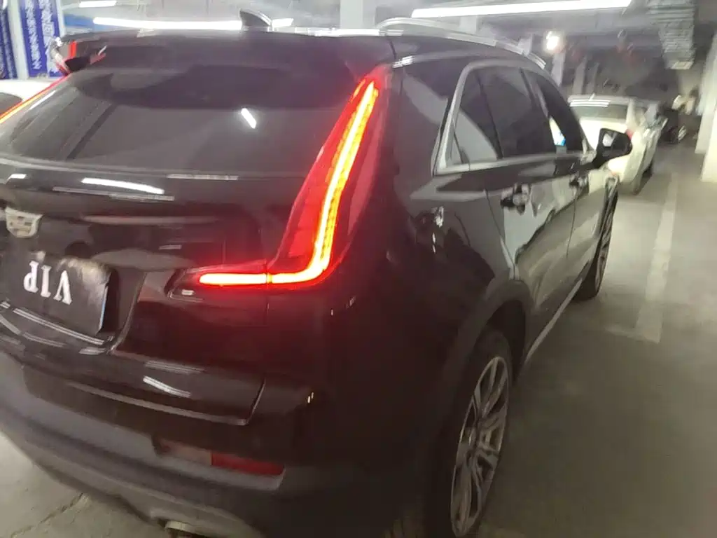 Cadillac XT4 — миниатюра 8