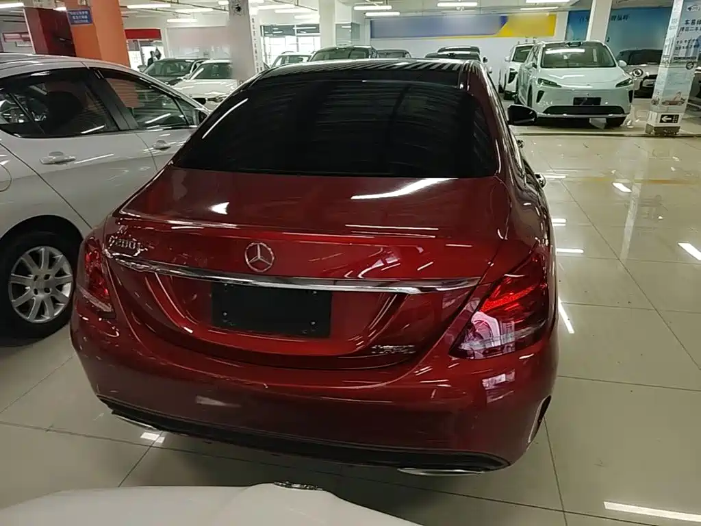 Mercedes-Benz C-Class — миниатюра 6