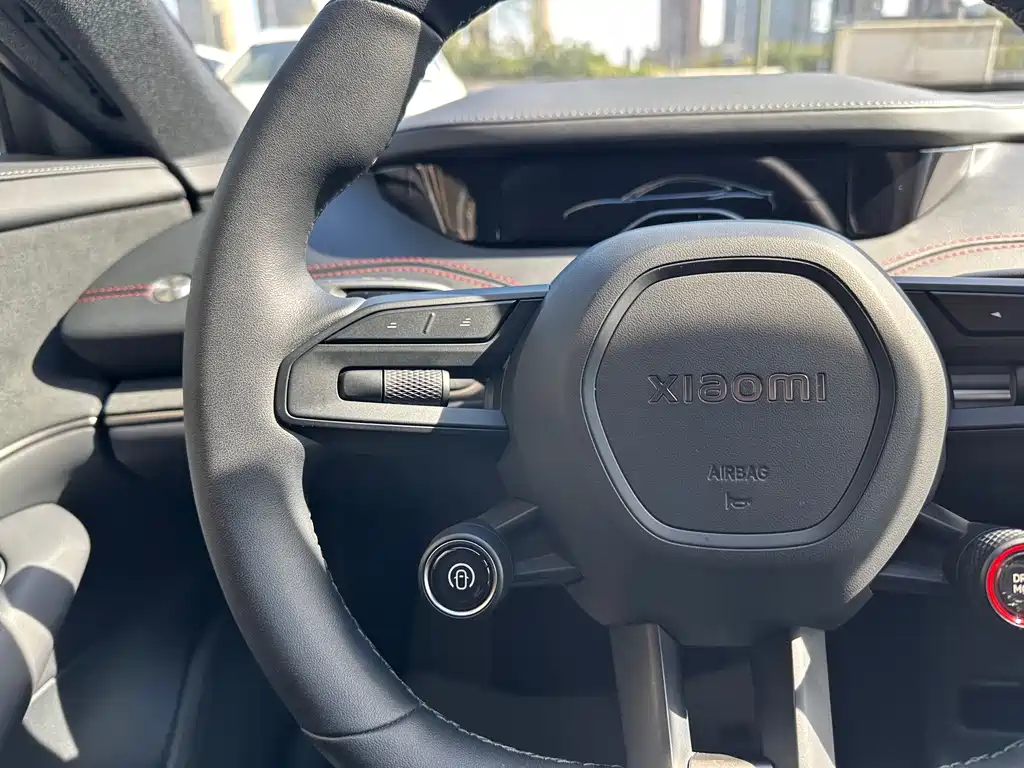 XIAOMI CAR XIAOMI SU7