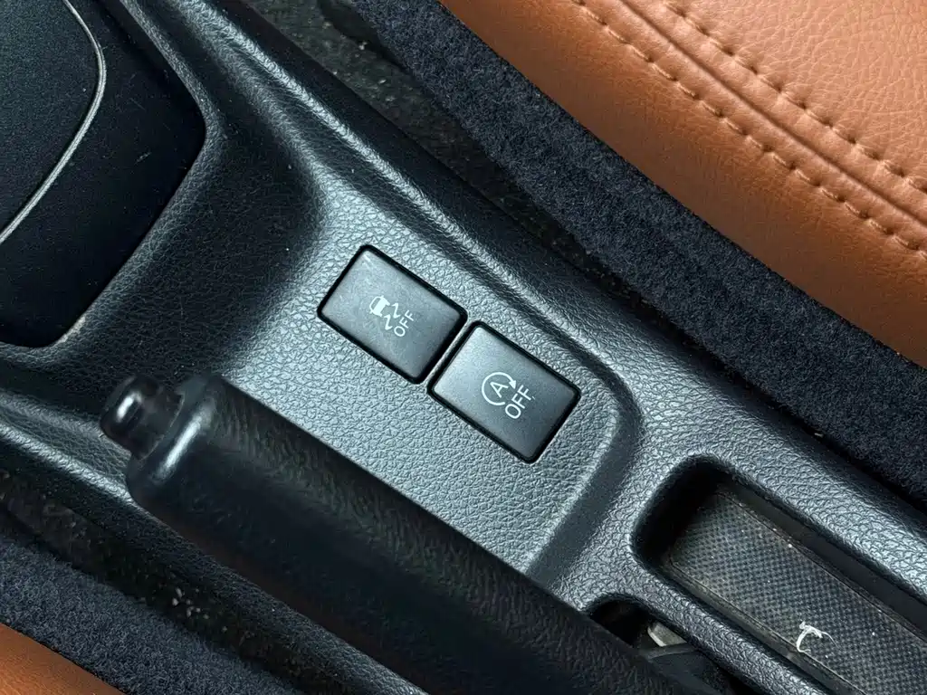 Toyota Yaris L — миниатюра 12