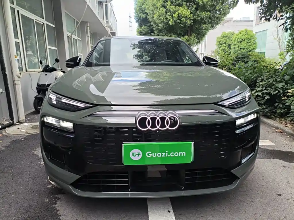 Audi AudiQ6L e-tron — миниатюра 3