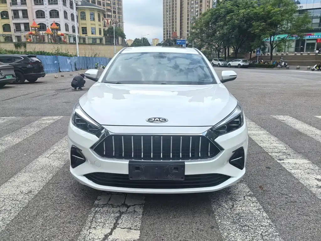 JAC A5 — миниатюра 2
