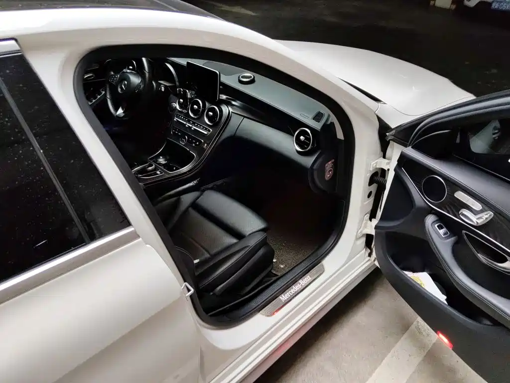 Mercedes-Benz C-Class — миниатюра 18