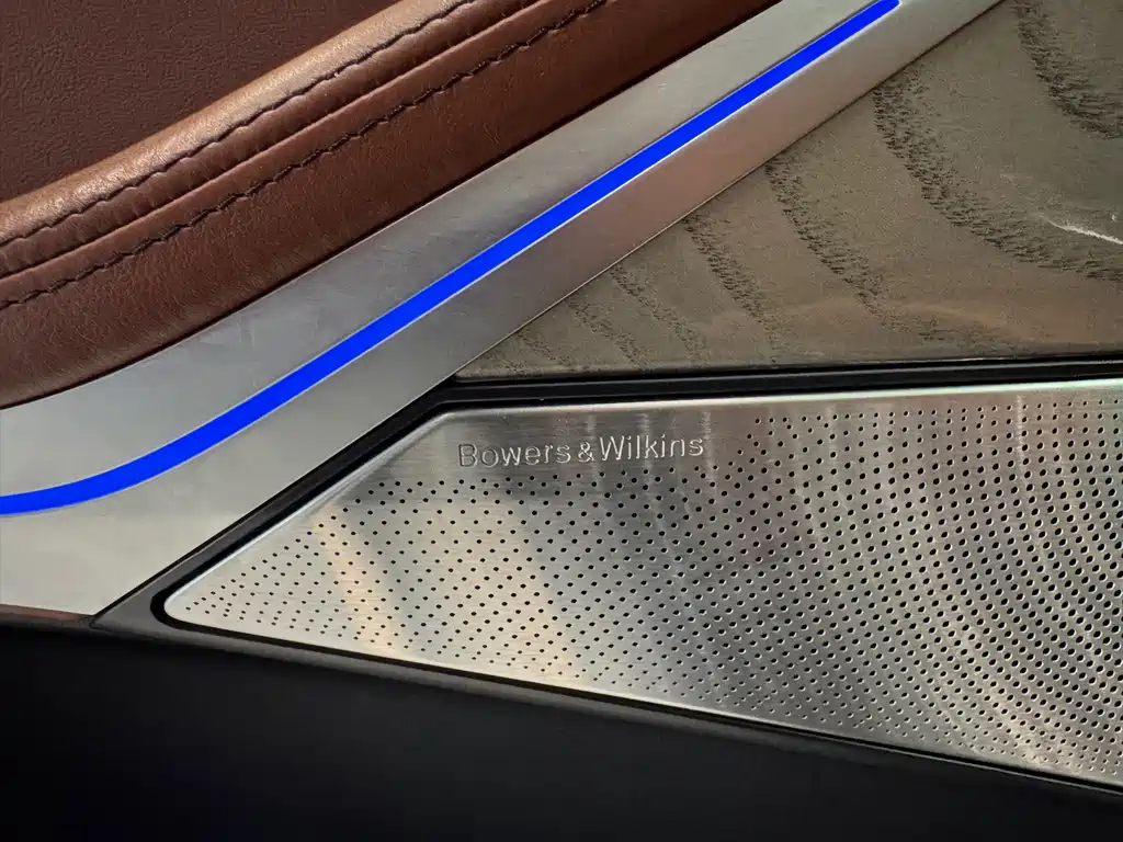 BMW X7 — миниатюра 14