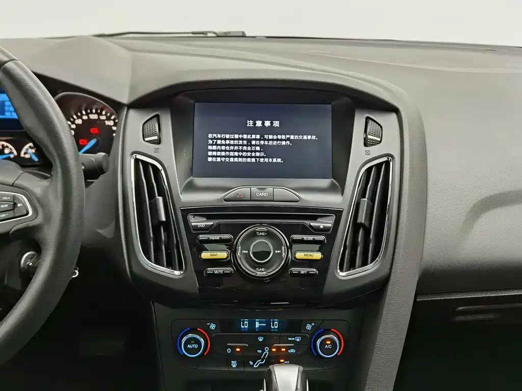 Ford Focus — миниатюра 12