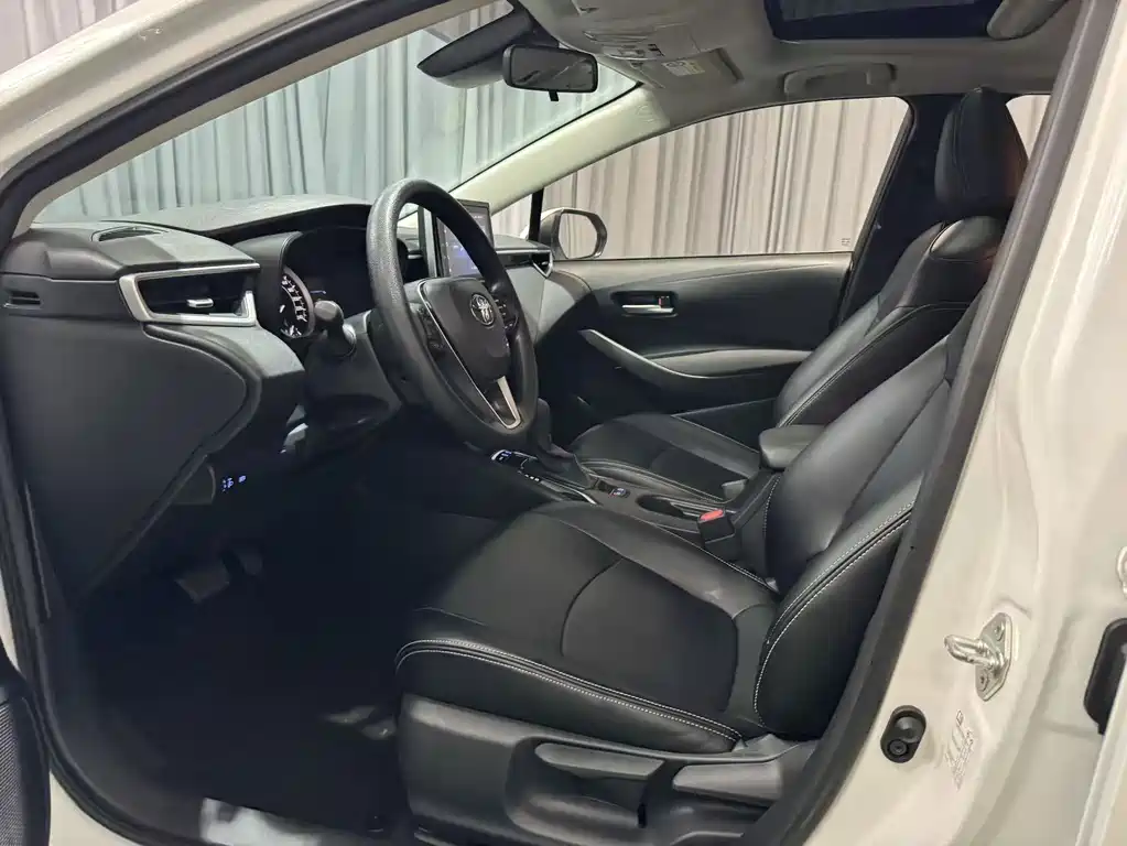 Toyota Corolla — миниатюра 13