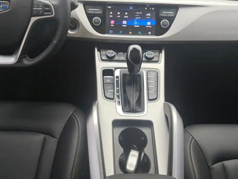 Geely Boyue — миниатюра 16