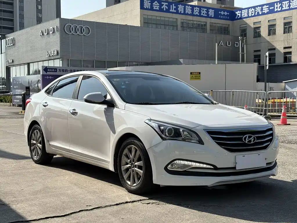 Hyundai Mistra — миниатюра 3