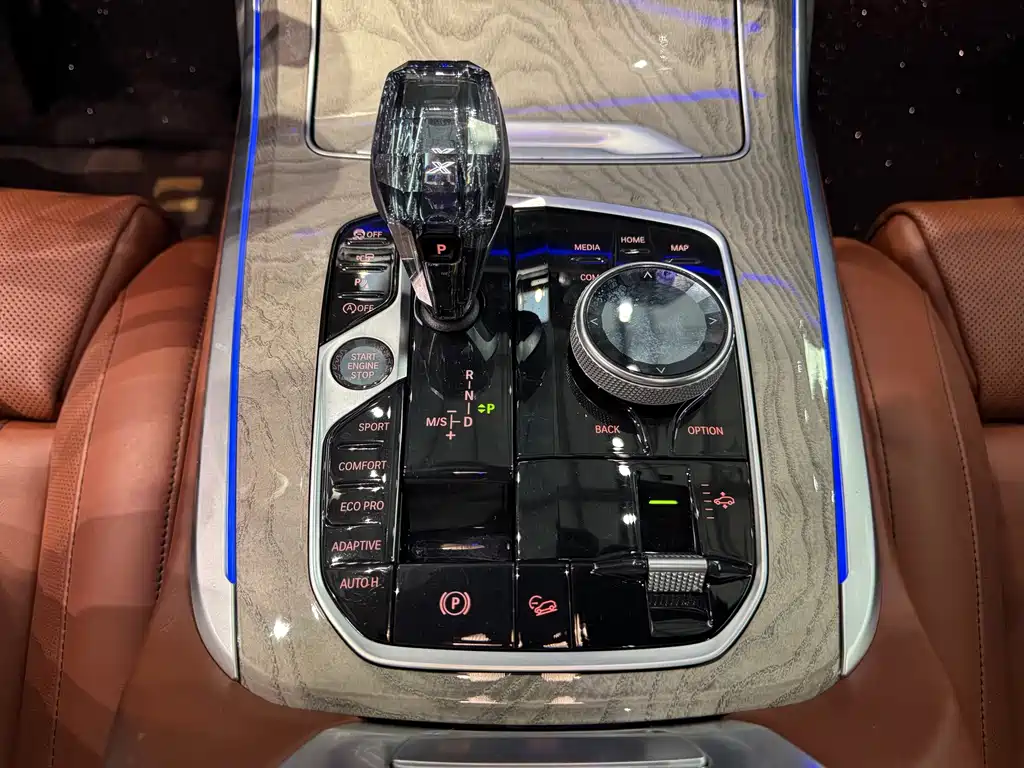BMW X7 — миниатюра 18