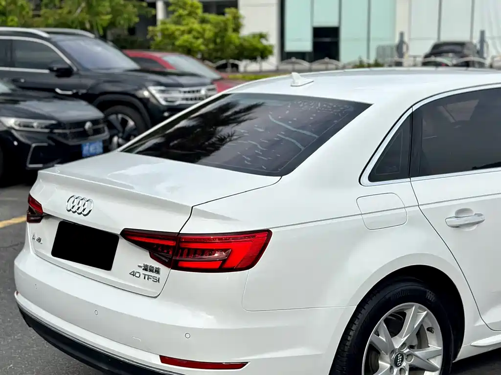 Audi A4L — миниатюра 13