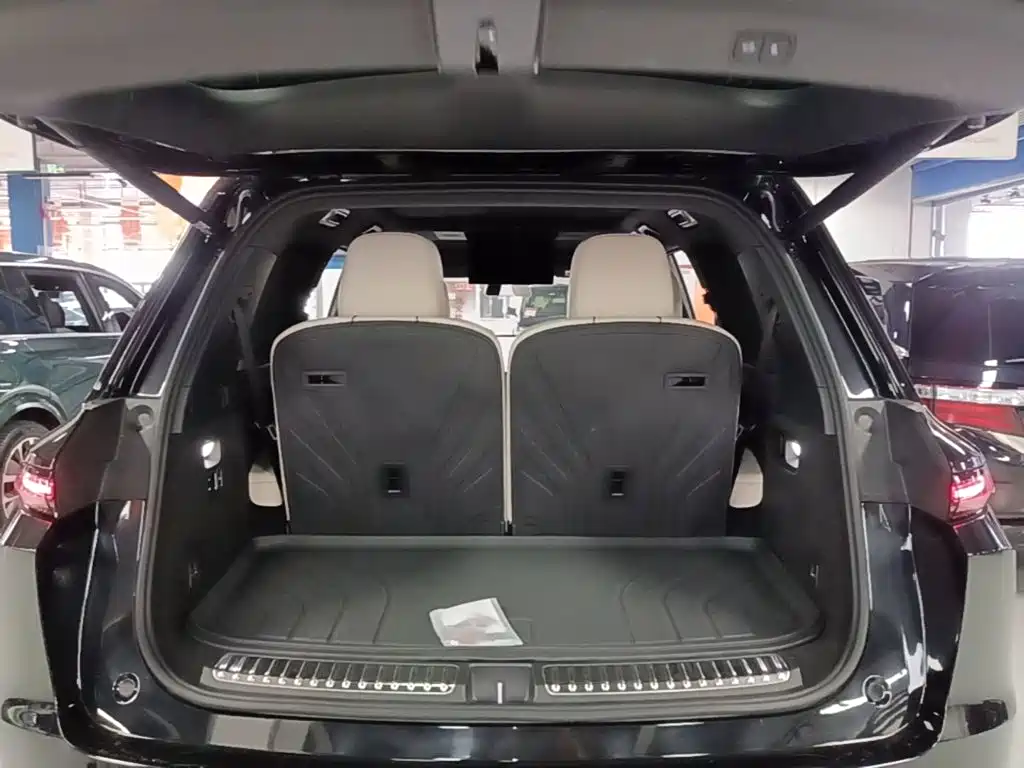 Li Auto Li L9 — миниатюра 19