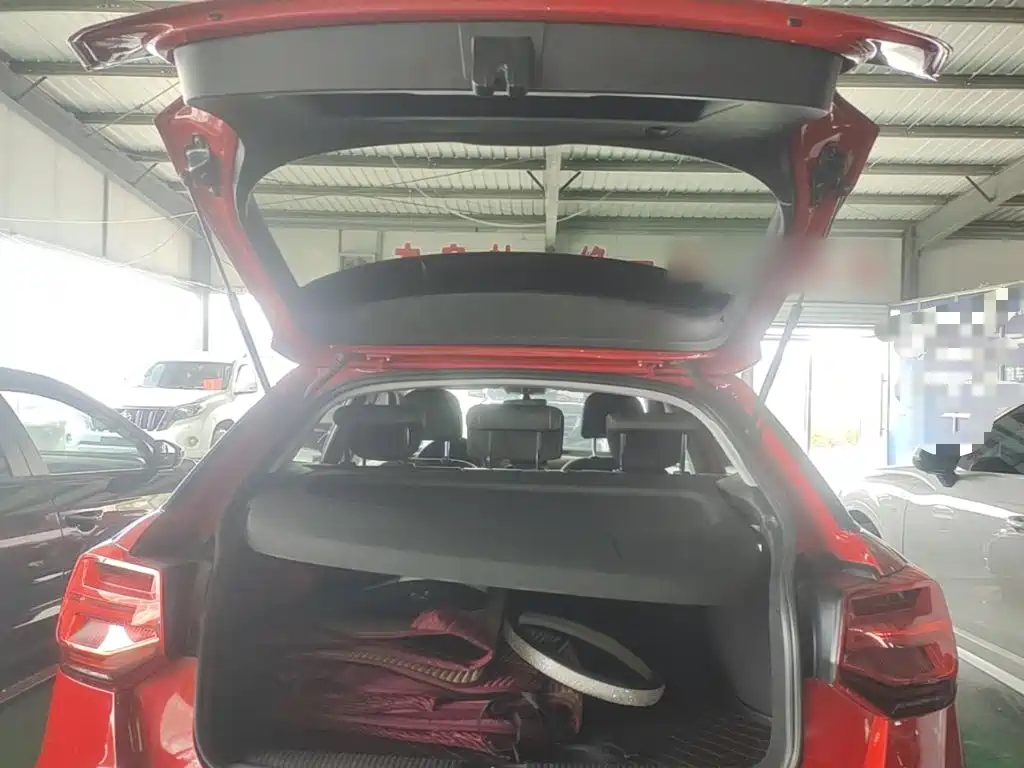 Audi Q2L — миниатюра 19