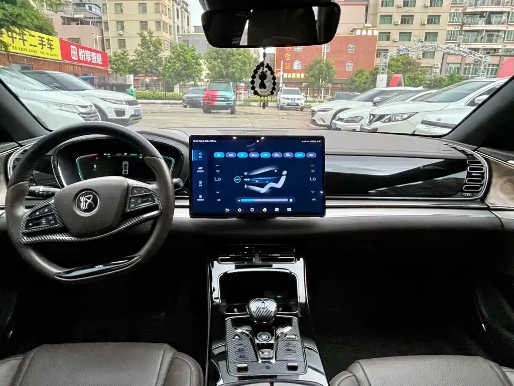 BYD Han — миниатюра 5