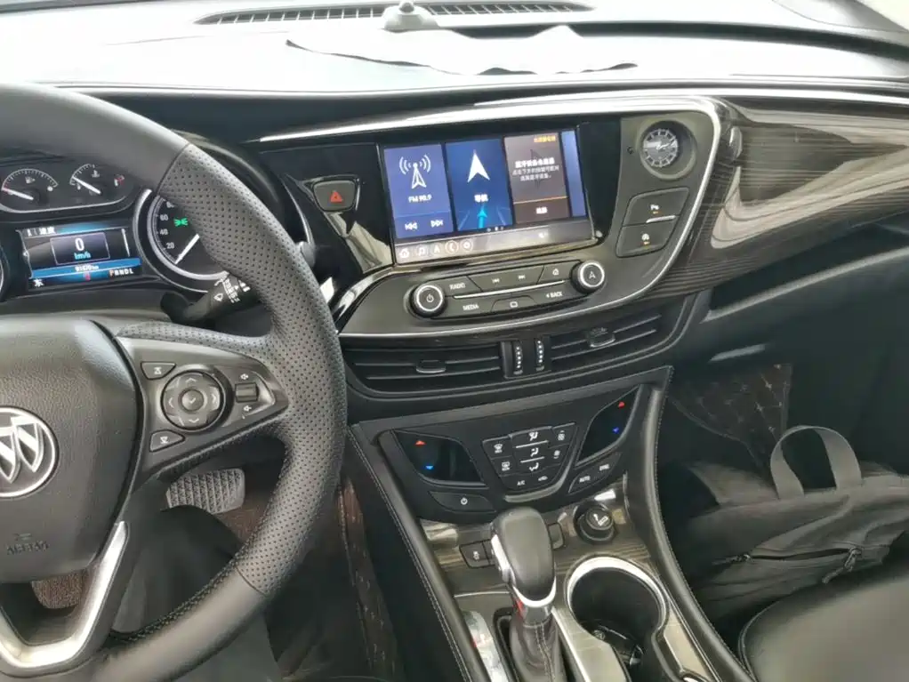 Buick Envision Plus — миниатюра 10