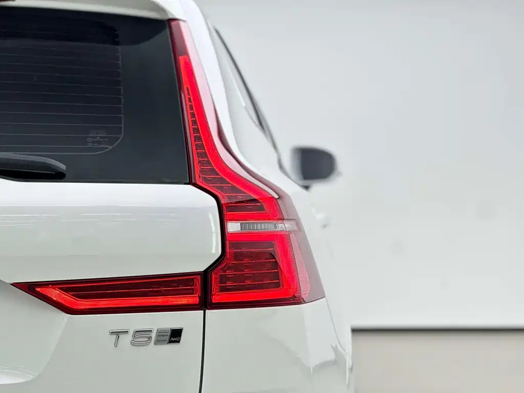 Volvo XC60 — миниатюра 12