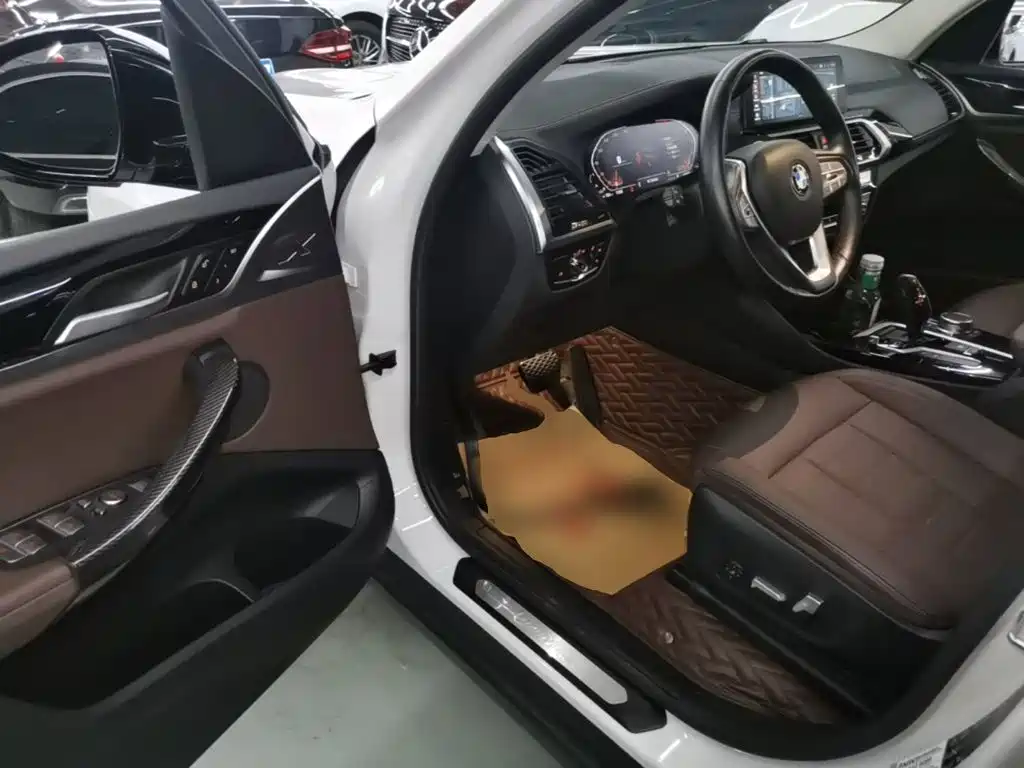 BMW X3 — миниатюра 16