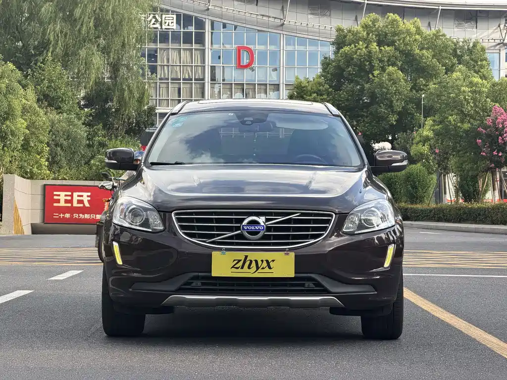 Volvo XC60 — миниатюра 2