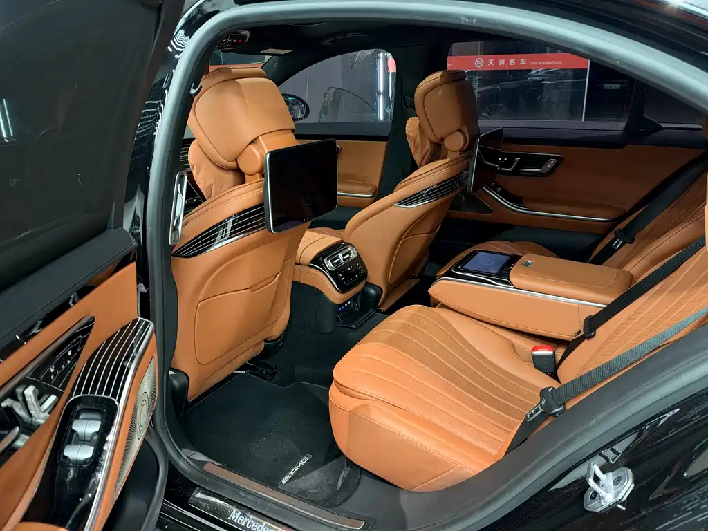 Mercedes-Benz S-Class — миниатюра 6