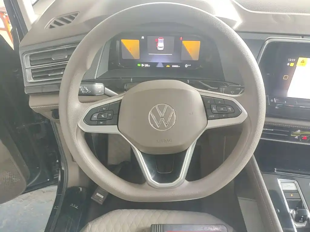 Volkswagen Viloran — миниатюра 11