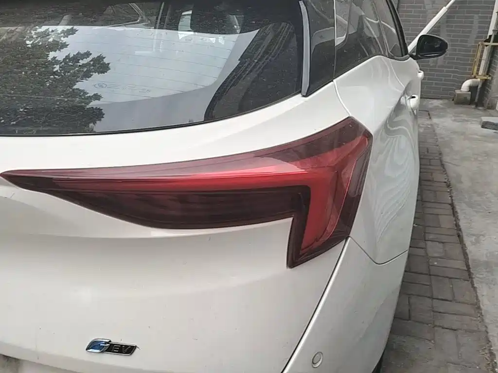 Buick Velite 6 — миниатюра 8