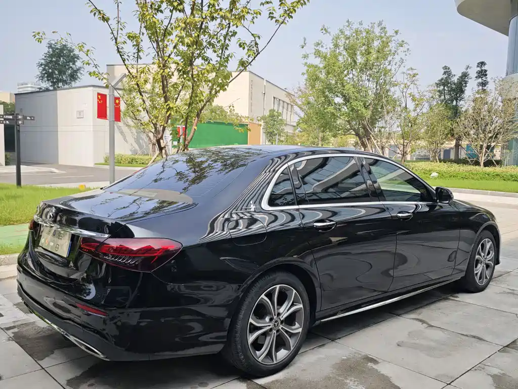 Mercedes-Benz E-Class E 2023 E 300 L Sport Luxury