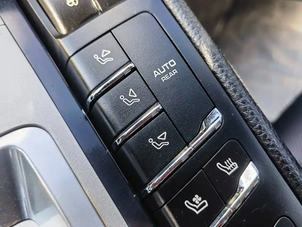 Porsche Panamera — миниатюра 16