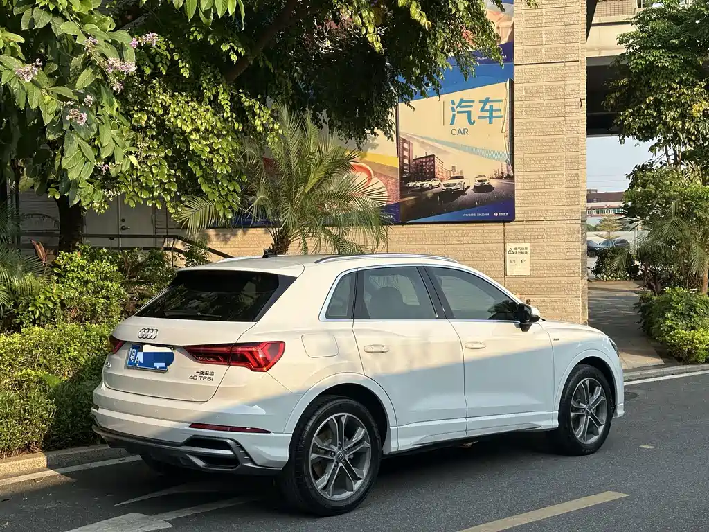 Audi Q3 — миниатюра 4