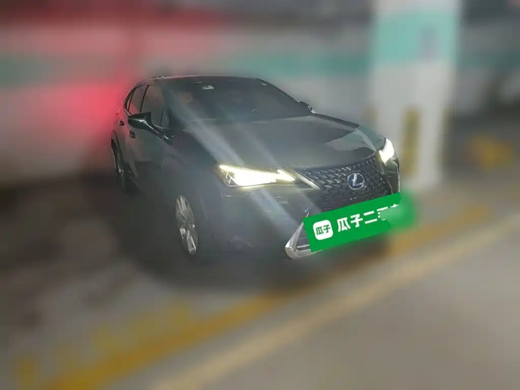 Lexus UX — миниатюра 3