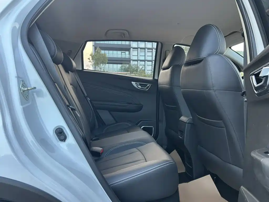Geely Vision X3 — миниатюра 20