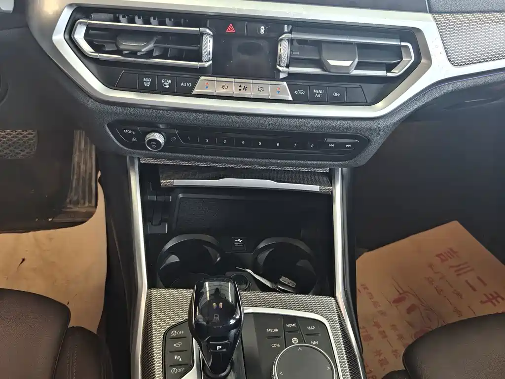 BMW 3 Series — миниатюра 14