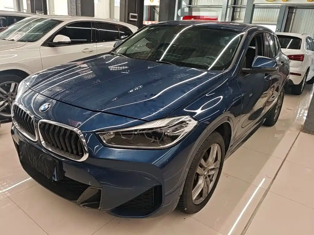 BMW X2