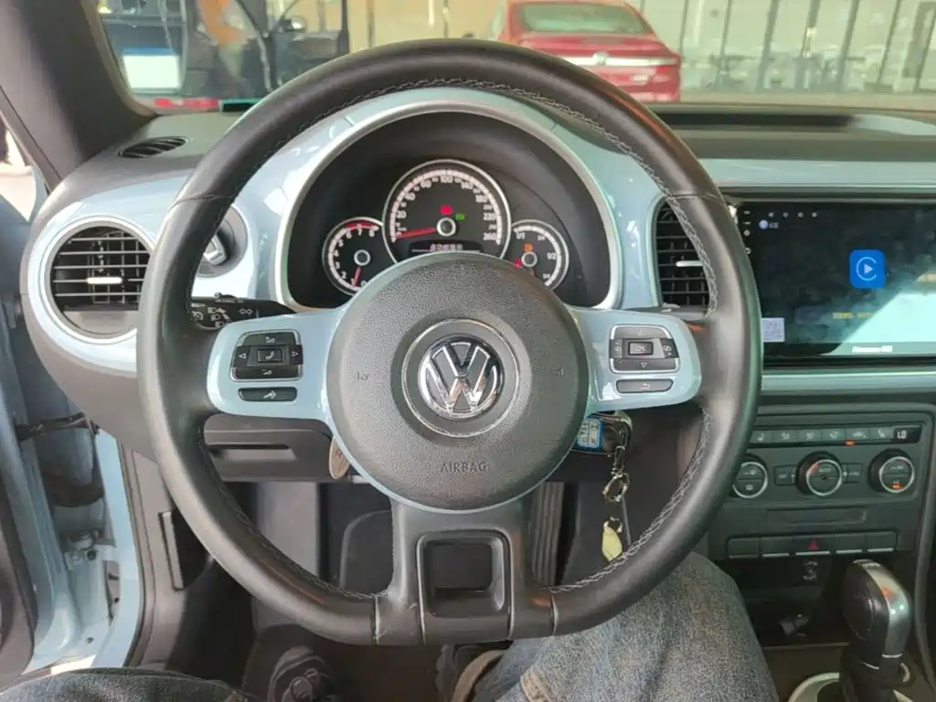 Volkswagen Beetle — миниатюра 11