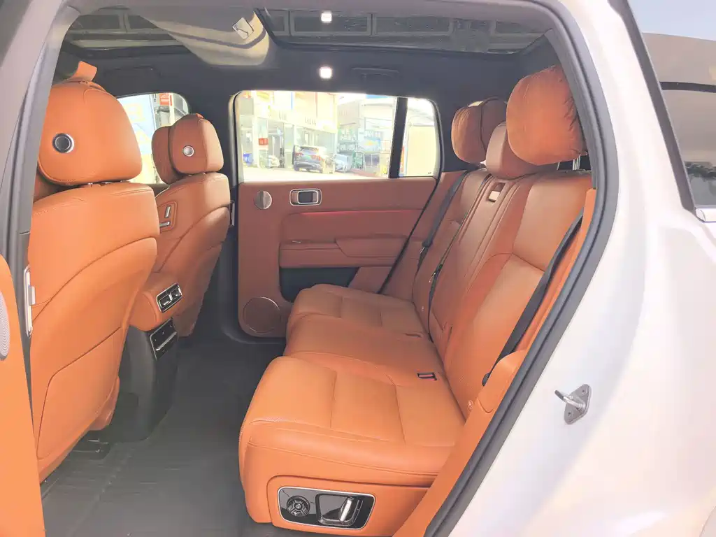 Li Auto Li L7 — миниатюра 10
