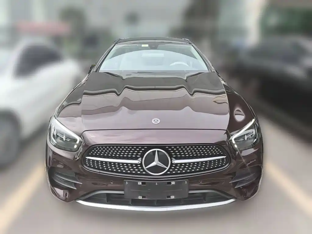 Mercedes-Benz E-Class (Import) — миниатюра 5