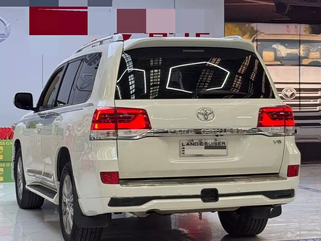 Toyota Land Cruiser 2015 4.0L V6