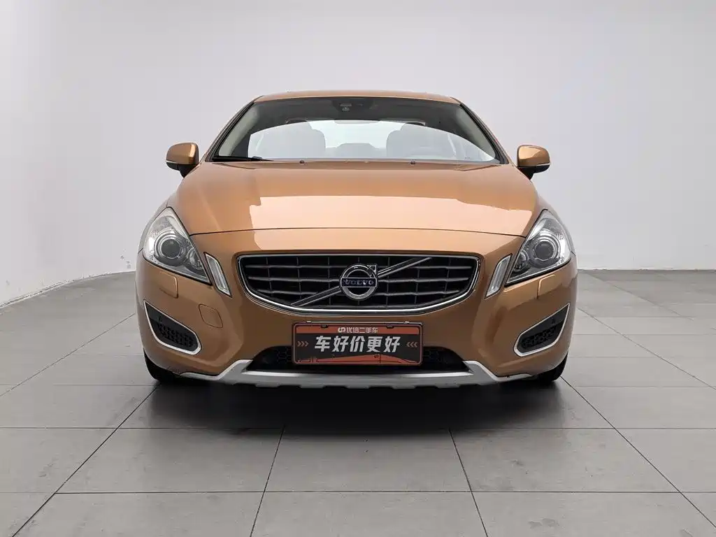 Volvo S60 (Import) — миниатюра 3