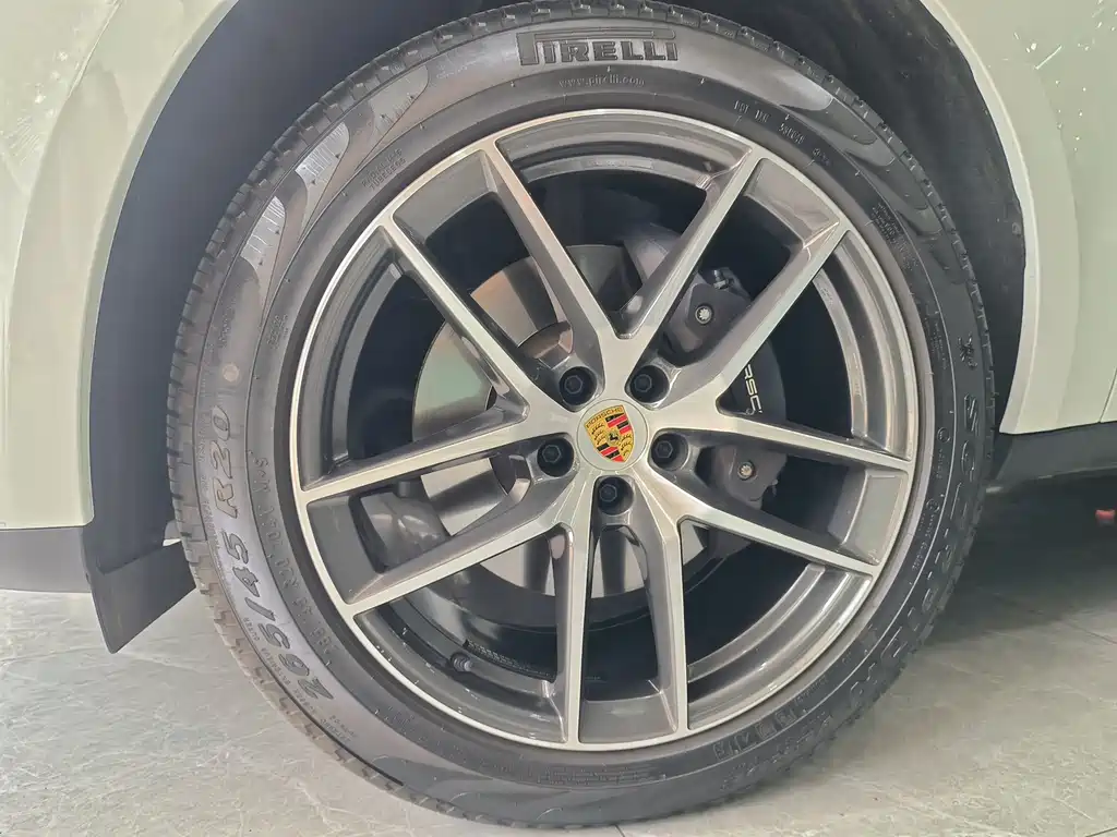 Porsche Macan — миниатюра 18