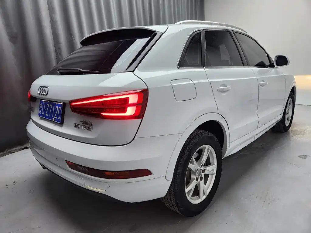 Audi Q3 2017 30 TFSI Fashion