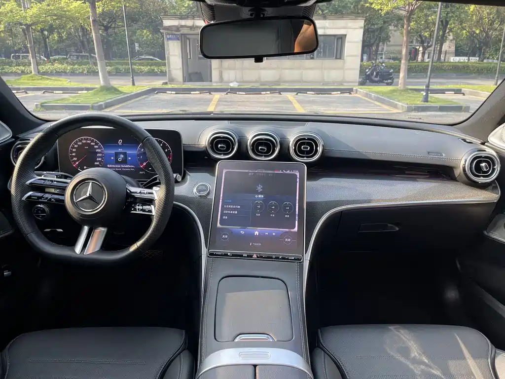 Mercedes-Benz C-Class — миниатюра 21