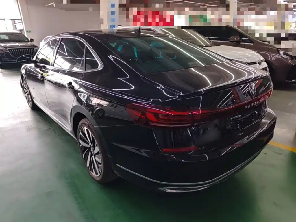 Volkswagen Passat — миниатюра 5