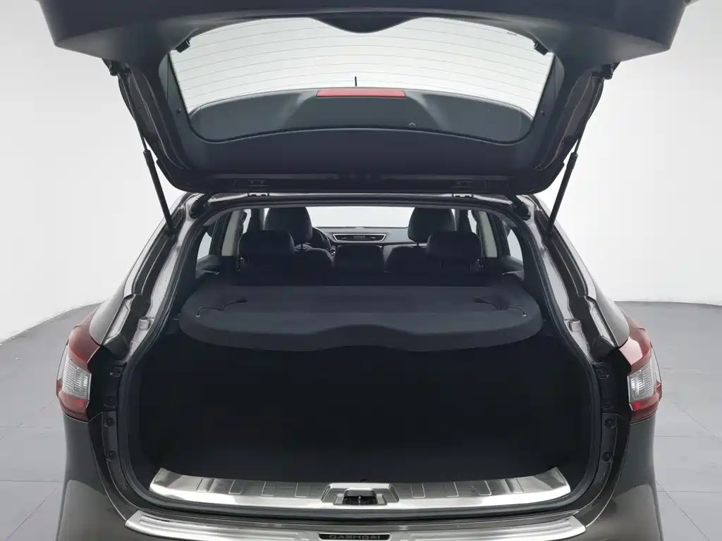 Nissan Qashqai — миниатюра 16