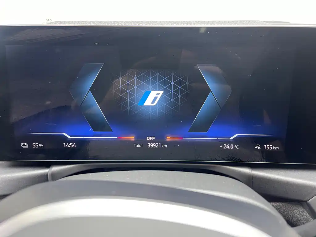 BMW i3 — миниатюра 11