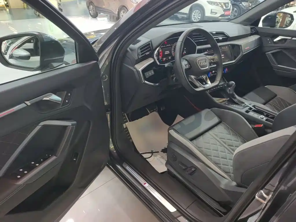 Audi Q3 — миниатюра 16