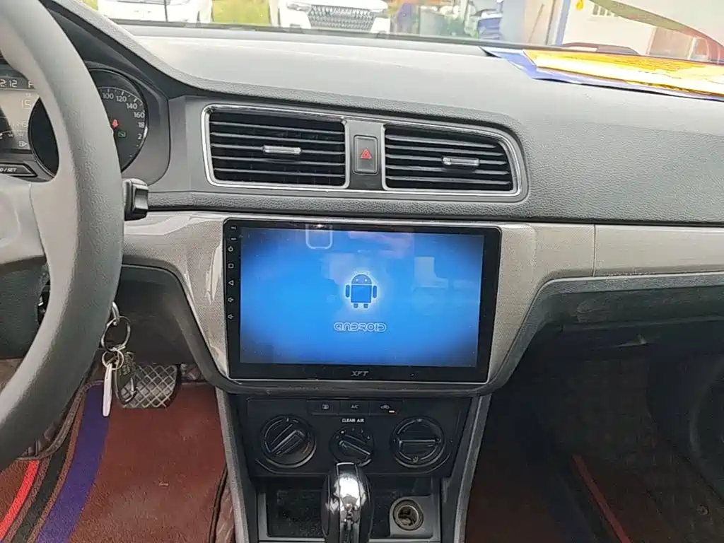 Volkswagen Lavida — миниатюра 13