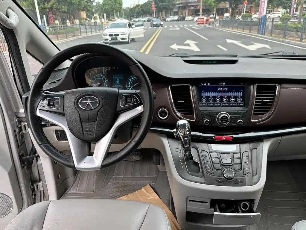 JIANGQI GROUP RUIFENG M5