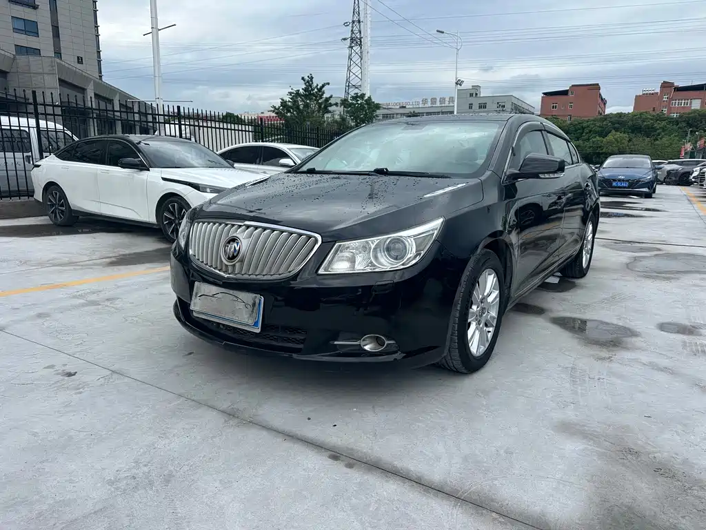 Buick LaCrosse 2012 2.4L SIDI Luxury Elegant Edition